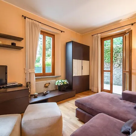 Modern In Near The Lake Meina
