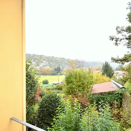 Modern In Near The Lake